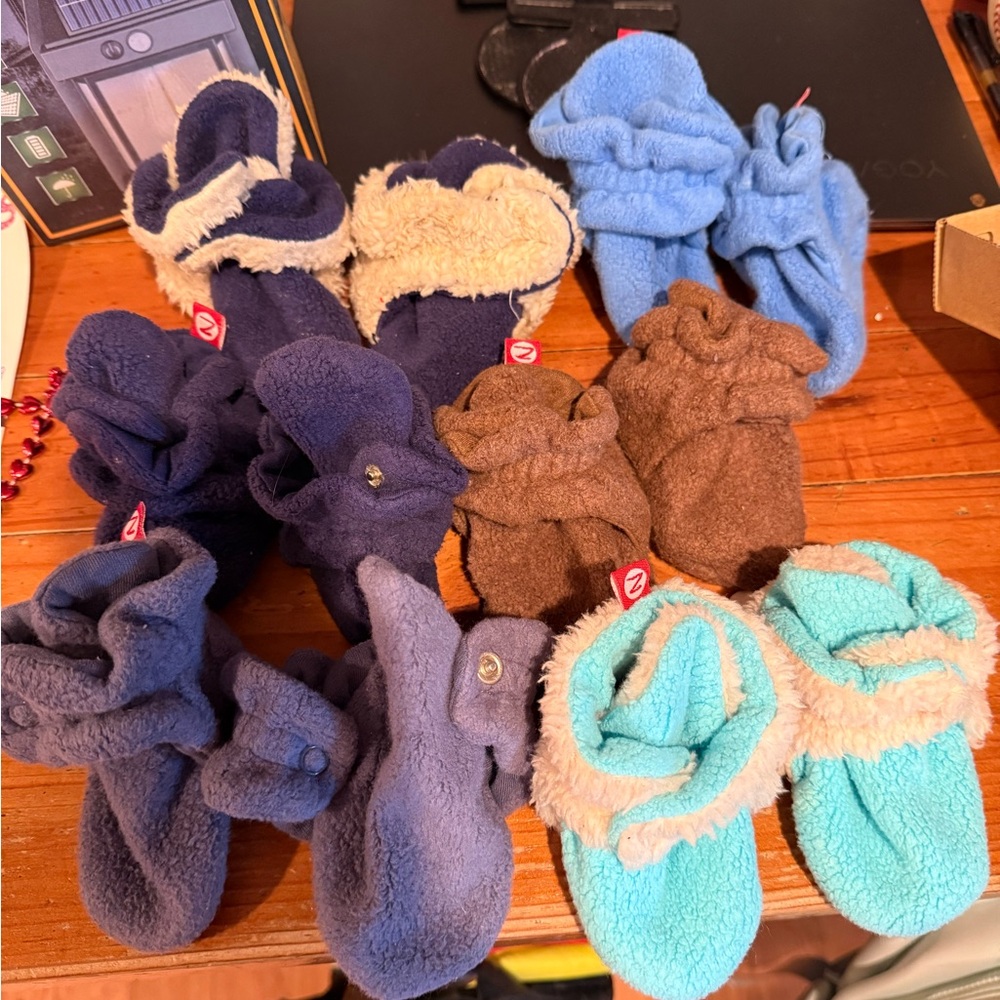 Zutano Soft Cotton Baby Booties 6months
